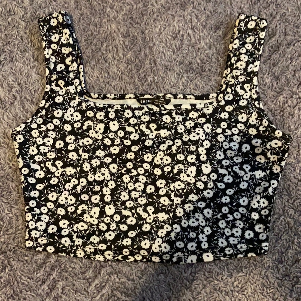 🌸3/$15 SHEIN flower crop top